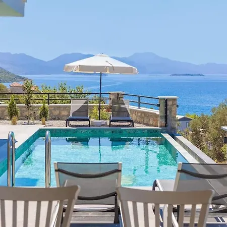 Marmaris'te Denize Yakin, Havuzlu Villa-awz172 מרמריס