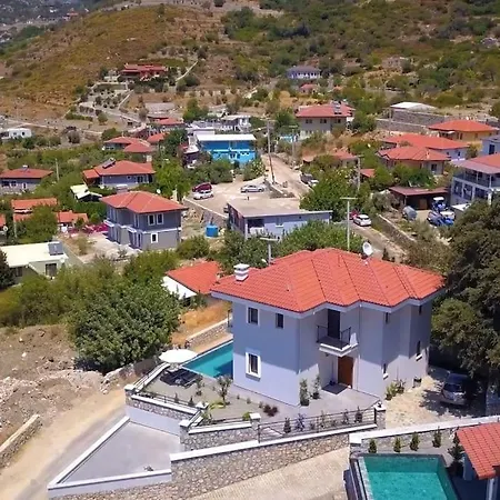 וילה Marmaris'te Denize Yakin, Havuzlu Villa-awz172