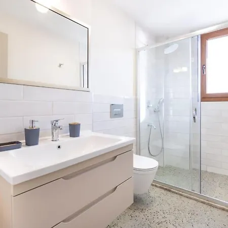 וילה Marmaris'te Denize Yakin, Havuzlu Villa-awz172 *