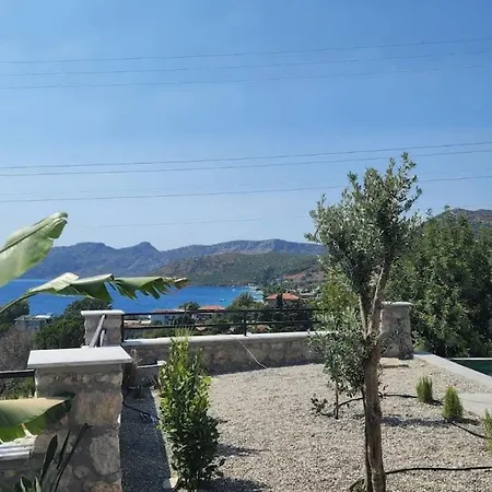 Villa Marmaris'te Denize Yakin, Havuzlu Villa-awz172 *